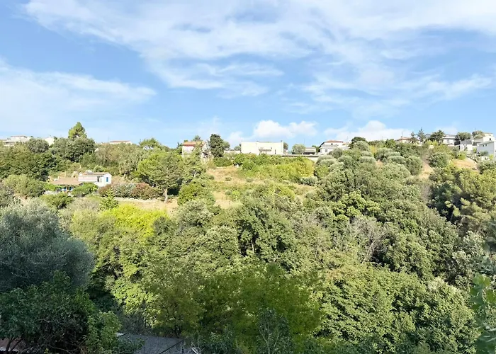 Alpstuga Avec Jardin Nice