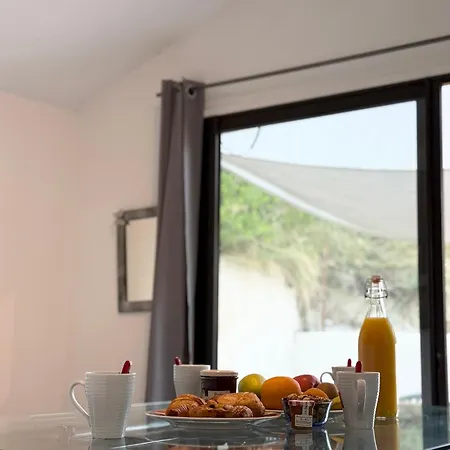 Avec Jardin Alpesi faház *